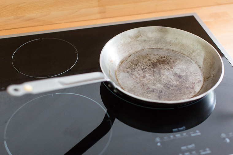 Chauffe-beurre avec manche en bois Mini casserole anti-brûlure